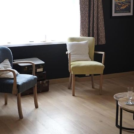 Chez Nanou, Dinantアパートメント エクステリア 写真